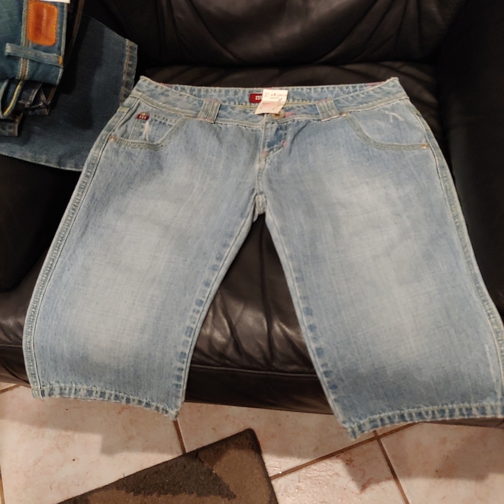 New Moto woman's Jean shorts